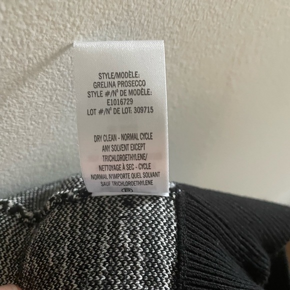 Theory Black White Grelina Prosecco Knit Zip Front Bomber Jacket EUC Size Small - Picture 9 of 10